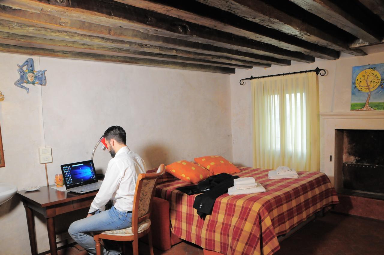 Hotel La Corte Correzzola Εξωτερικό φωτογραφία